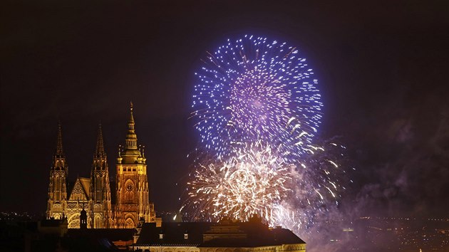 Novoroční ohňostroj v Praze (1. ledna 2018)