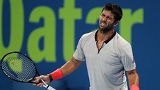 Nespokojený Fernando Verdasco v utkání s Tomáem Berdychem.