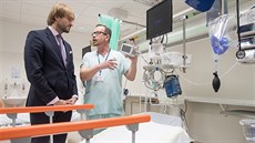 Ministr zdravotnictví Adam Vojtch v Nemocnici na Bulovce. (4.1.2019)