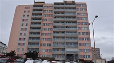 V panelovém dom� v Kladn� nalezli policisté zavra�d�nou �enu. Podez�elý je její...