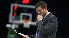 Bostonský trenér Brad Stevens eí strategii.