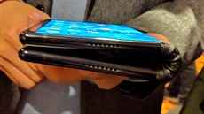 Ohebný smartphone Royole FlexPai