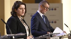 Ministryn práce sociálních vcí Jan Maláová na tiskové konferenci po zasedání...