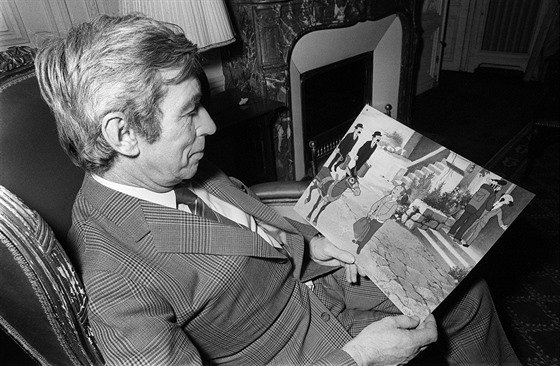 O Hergého rasismu se dodnes vedou pe. Podle nkterých kritik byl Tintin...