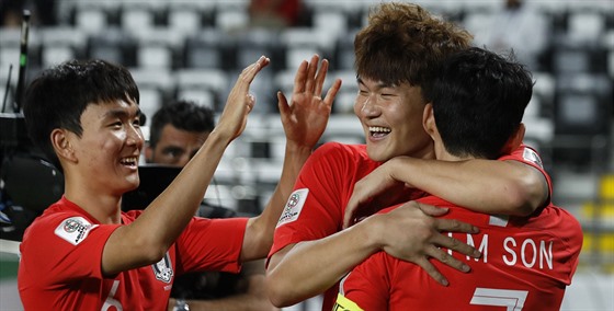 Korejská gólová radost v duelu s ínou.