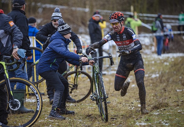 Mafie ciclocross, tunind Hekele. A pierdut medalia cehă în depozit