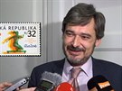 Soudce Petr Novák eí spor kolem potovní známky, na které má být údajn...
