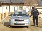Kvli vrad erpadlky zasahovala policie ve stedoeskch Vojkovicch (15....
