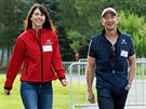 Jeff Bezos a MacKenzie Scottová (10. 7. 2013, Sun Valley, Idaho)
