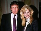 Donald Trump a Ivana Trumpová (2. února 1990)