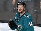 Tomá Hertl ze San Jose slaví tetí gól v zápase s Pittsburghem.