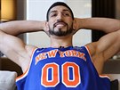 Enes Kanter z New York Knicks vynechal zápas NBA s Washington Wizards v Londýn.