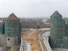 ínský Huawei buduje nový kampus. ást bude vypadat jako eský Krumlov