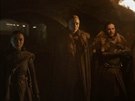 John, Aria a Sansa se v teaseru na GoT seli v hrobce Stark