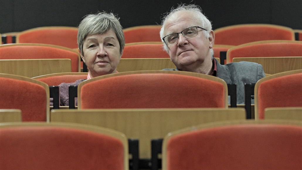 Man�elé Fiedlerovi jsou s karvinským filmovým klubem spojeni od osmdesátých let...