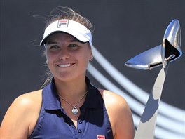 Sofia Keninov po triumfu ve finle turnaje v Hobartu.