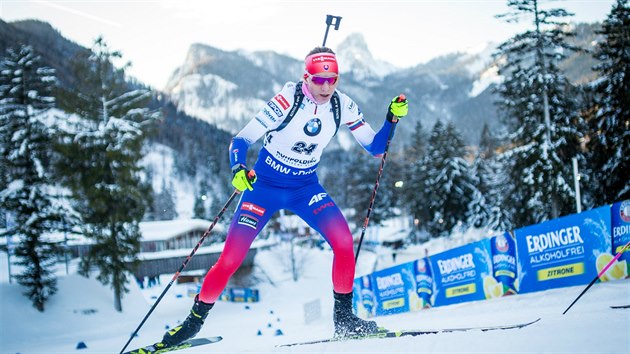 Anastasia Kuzminov si jede pro triumf ve sprintu v Ruhpoldingu.