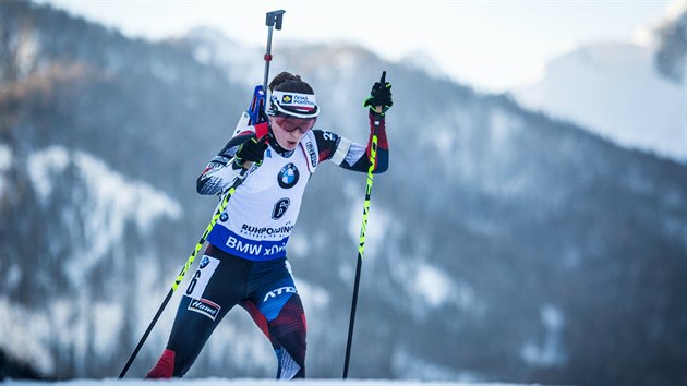 Veronika Vtkov na trati sprintu v Ruhpoldingu.