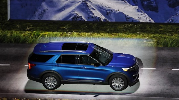 Nov Ford Explorer pi premie na autosalonu v Detroitu