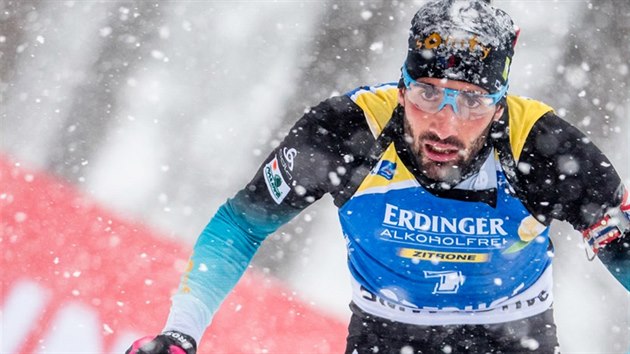 Martin Fourcade na trati sthacho zvodu v Oberhofu