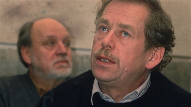 Vclav Havel bhem sametov revoluce (22. listopadu 1989)