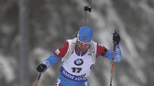 Alexandr Loginov na trati sprintu SP v Oberhofu