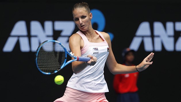 OSMIKA. esk tenistka Karolna Plkov vstoupila do Australian Open jako osm hrka svta.