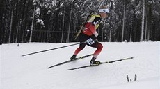 Norský biatlonista Johannes Thingnes Bö na trati sprintu SP v Oberhofu