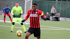 Endy Bernardina z Opavy v zápase s Prost�jovem