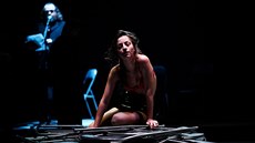 Záb�r z divadelní adaptace Prolomit vlny