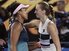 Naomi Ósakaová (vlevo) a Petra Kvitová po finále Australian Open.