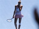 DOJATÁ. eská tenistka Karolína Plíková se raduje z výhry nad Serenou...