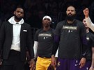 Hrái LA Lakers zklamaní z vývoje zápasu s Golden State.