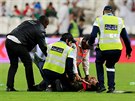 Policisté pacifikují diváka, který naruil zápas Spojené arabské emiráty -...