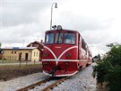 Lokomotiva T47.018 eká v Obratani na jízdu do Jindichova Hradce.