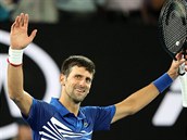 AMPION. Srb Novak Djokovi se raduje z vtzstv ve finle Australian Open.