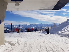 KONEN, VYSTUPOVAT. Lanovka na Steinbergkogel kon ve vce 1 969 metr.