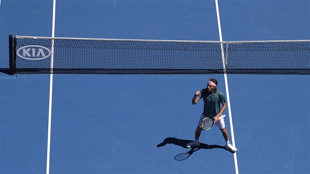 Stefanos Tsitsipas slav ivotn postup do semifinle Australian Open.