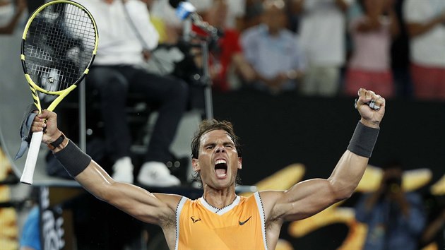panlsk tenista Rafael Nadal se raduje z postupu do finle Australian Open.