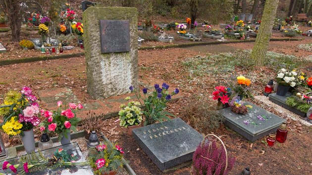 Hrob rodiny Palchovch ve Vetatech, kde byly studentovy ostatky uloeny mezi lety 1973 - 1990.