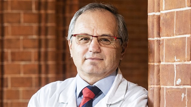 Gynekolog prof. MUDr Antonn Pazek