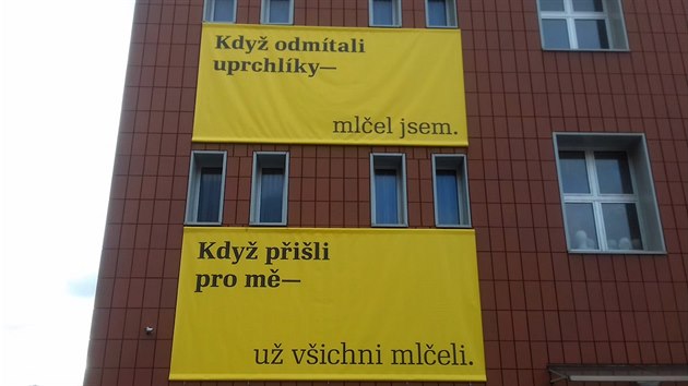 st dla slovensk umlkyn Ilony Nemth, kter vis na Fakult umn a designu Univerzity Jana Evangelisty Purkyn v st nad Labem.