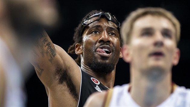 Amare Stoudemire z Hapoelu Jeruzalm