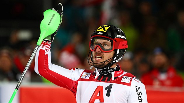 Marcel Hirscher se raduje z vtzstv ve slalomu ve Schladmingu.