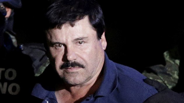 Mexický drogový boss Joaquín Guzmán přezdívaný El Chapo (Mexico City, 8. ledna 2016)
