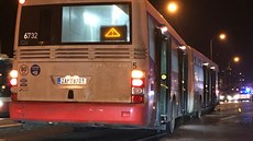 V úterý krátce ped sedmou hodinou veer srazil autobus v blízkosti zastávky...