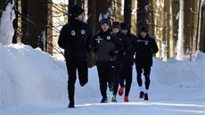 Fotbalisté Hradce Králové p�i zimní p�íprav� v Krkono�ích.