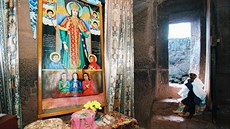 Věřící v Chrámovém komplexu Lalibela