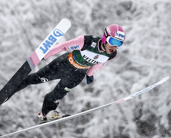 Roman Koudelka bhem závodu Svtového poháru v letech na lyích v Oberstdorfu.