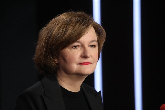 Francouzská ministryn pro evropské záleitosti Nathalie Loiseauová v poadu...